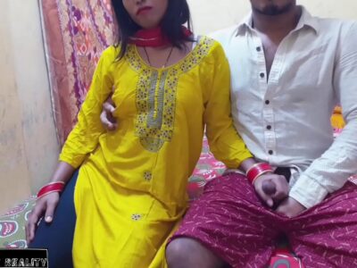 Hindi xxx video रोमांटिक टीन लड़की की हिंदी क्सक्सक्स वीडियो