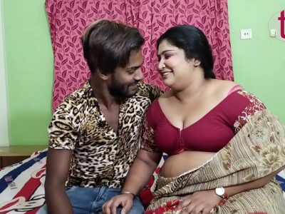 Sex video to downloadसौतेला बेटे के साथ सुहागरात मनाई माँ ने वीडियो